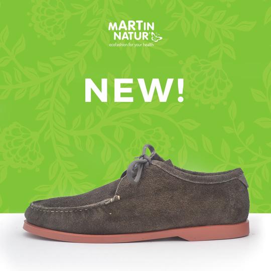 Naturflex; die neue Linie der Martin Natur Schuhe, die sich wie ein Handschuh falten lassen.
