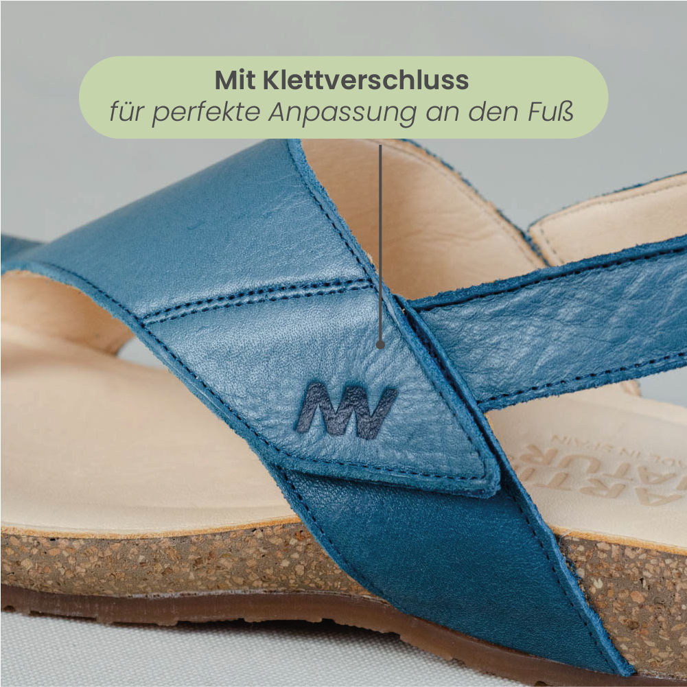 MN Luna toe sandal blue